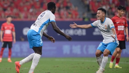 百家乐-德转显示西海岸引进阿齐兹转会费34万欧，双方签约至2027年底