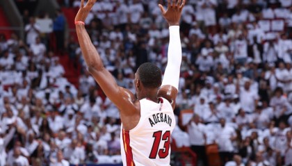 招商-韦德：人们想象中的83分该是暴扣&amp;干拔&amp;各种高难度 而不是43罚球