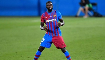 真人-最该离队之人却被续约，巴萨神操作注册费兰托雷斯